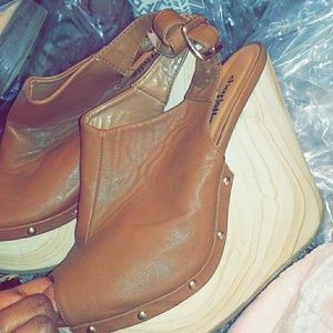Brown bamboo bottom wedge heel